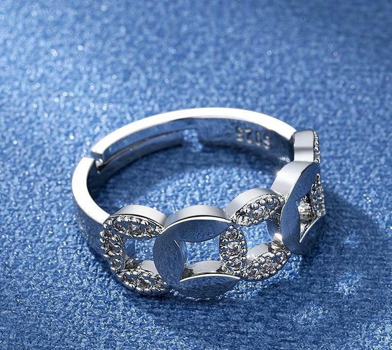 Elegent Silver Ring